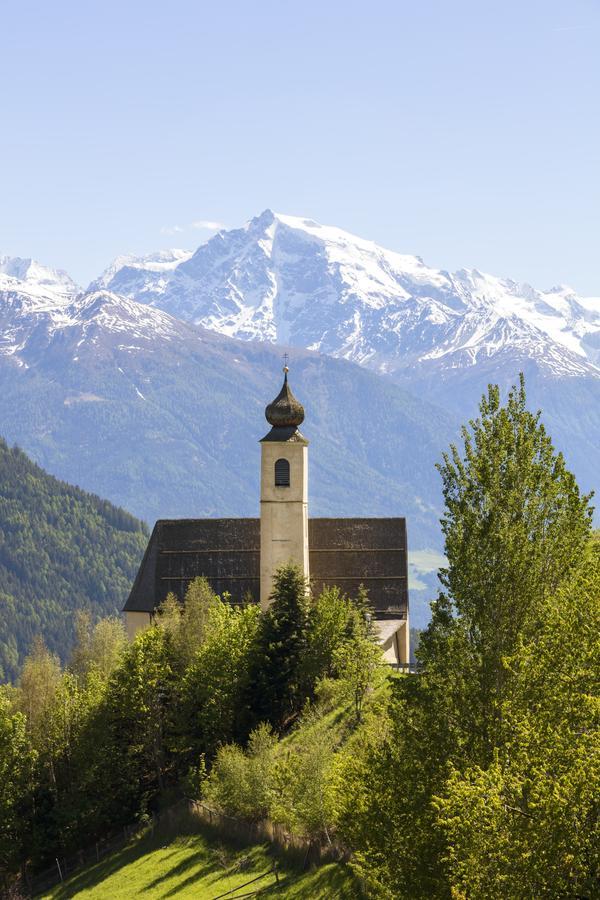 Gasthaus Weisskugel Hotel มัลเลส เวนอสตา ภายนอก รูปภาพ